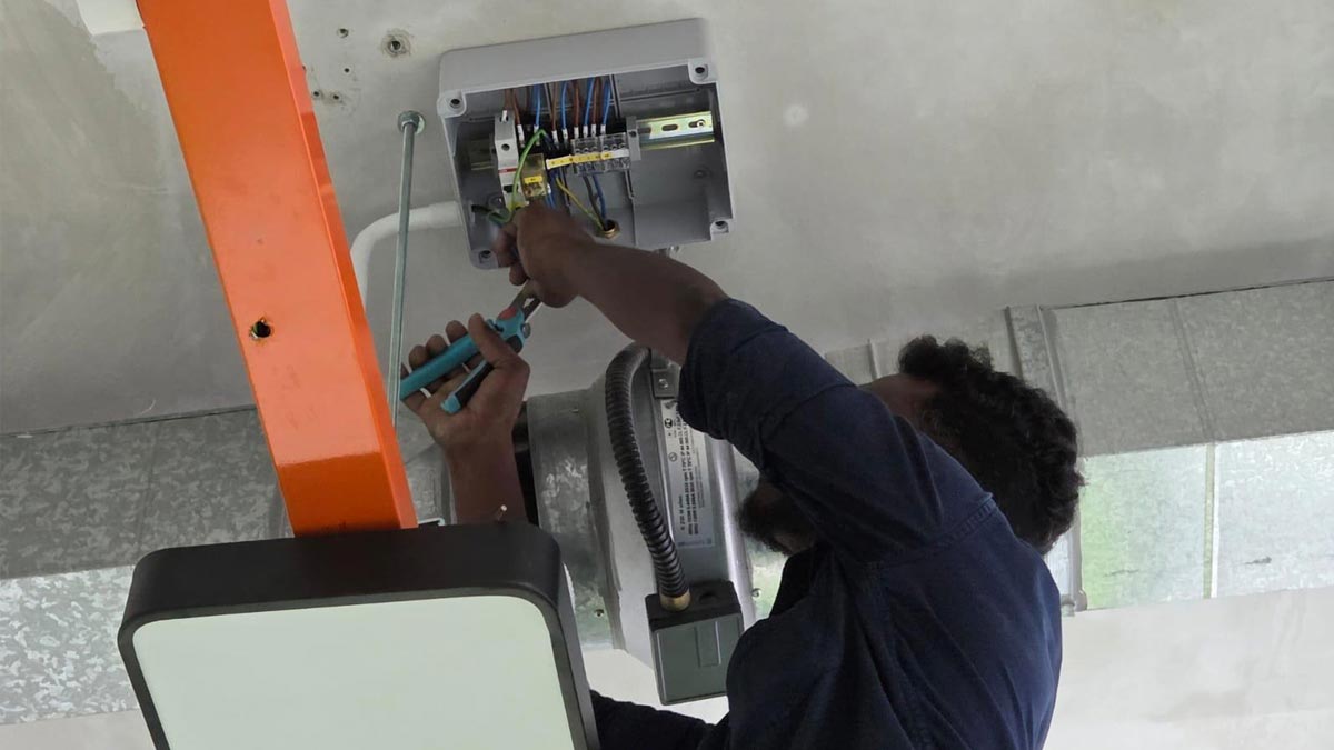 voltagepro-professional-proactive-productive-electrical-2025-article-office-warehouse-powering-performance-electrical-data-cabling-cctvr-steup-rollney-1